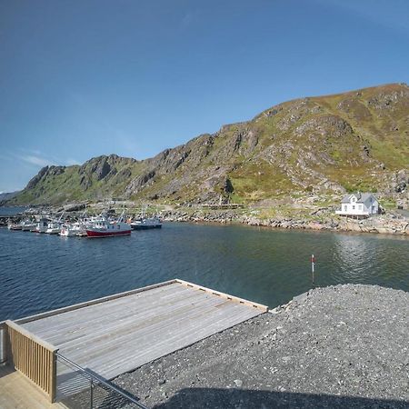 Seafront New Cabin In Lofoten Болстад Екстериор снимка