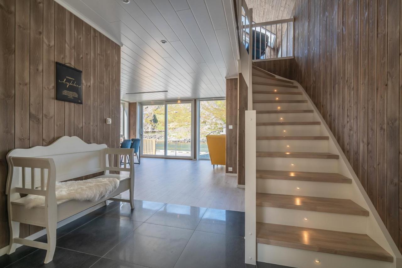 Seafront New Cabin In Lofoten Болстад Екстериор снимка