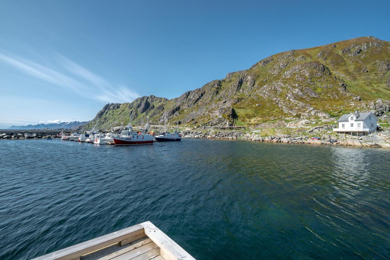 Seafront New Cabin In Lofoten Болстад Екстериор снимка