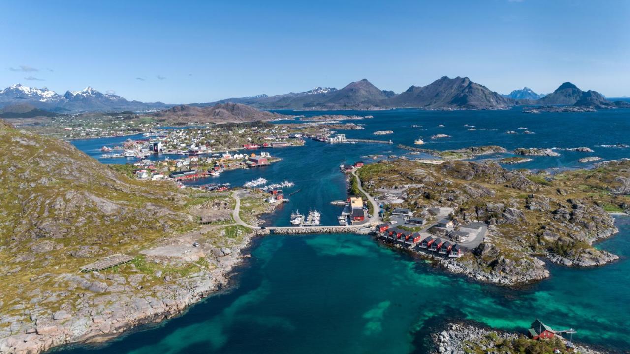 Seafront New Cabin In Lofoten Болстад Екстериор снимка
